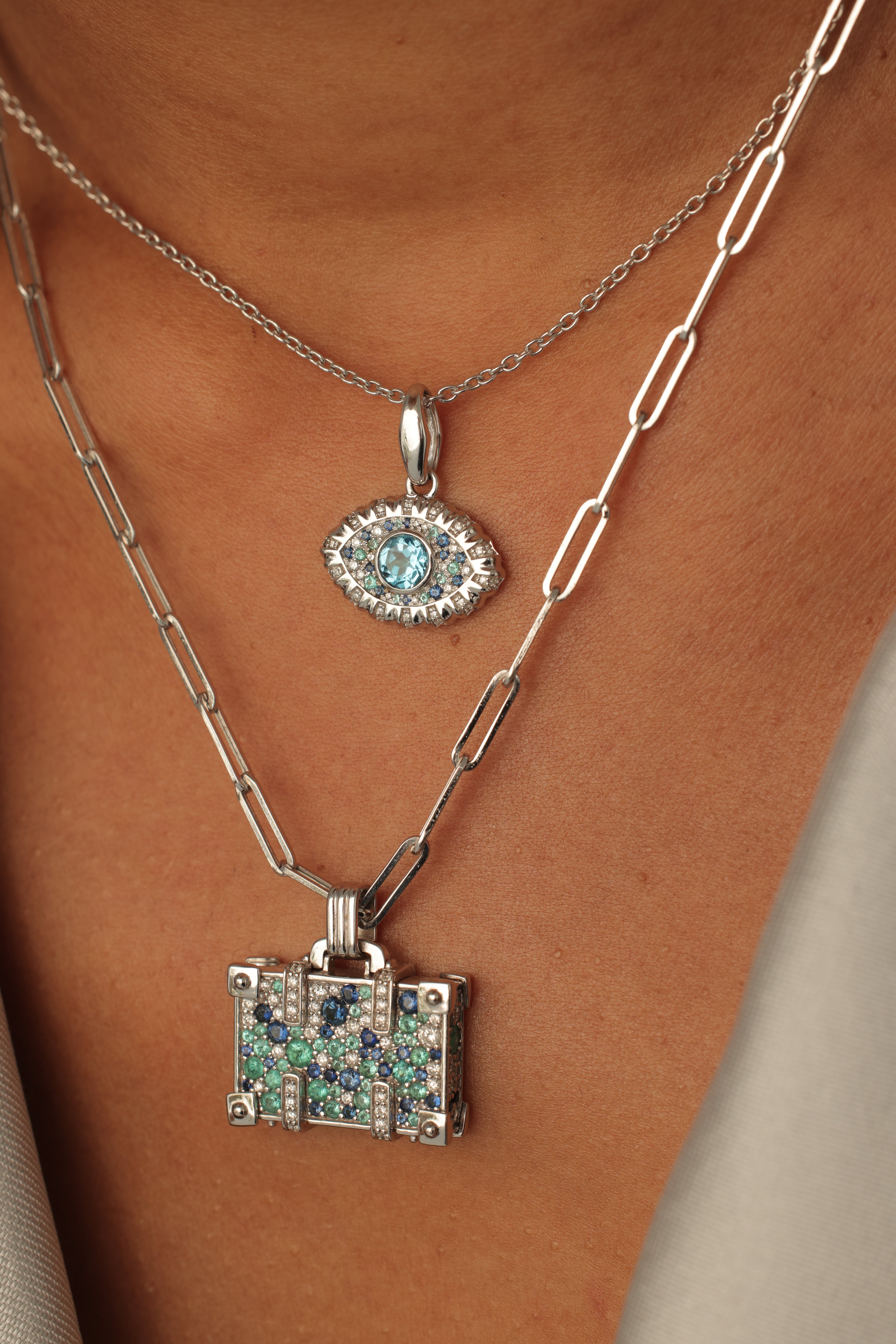 ‘Touch The Sky’ suitcase