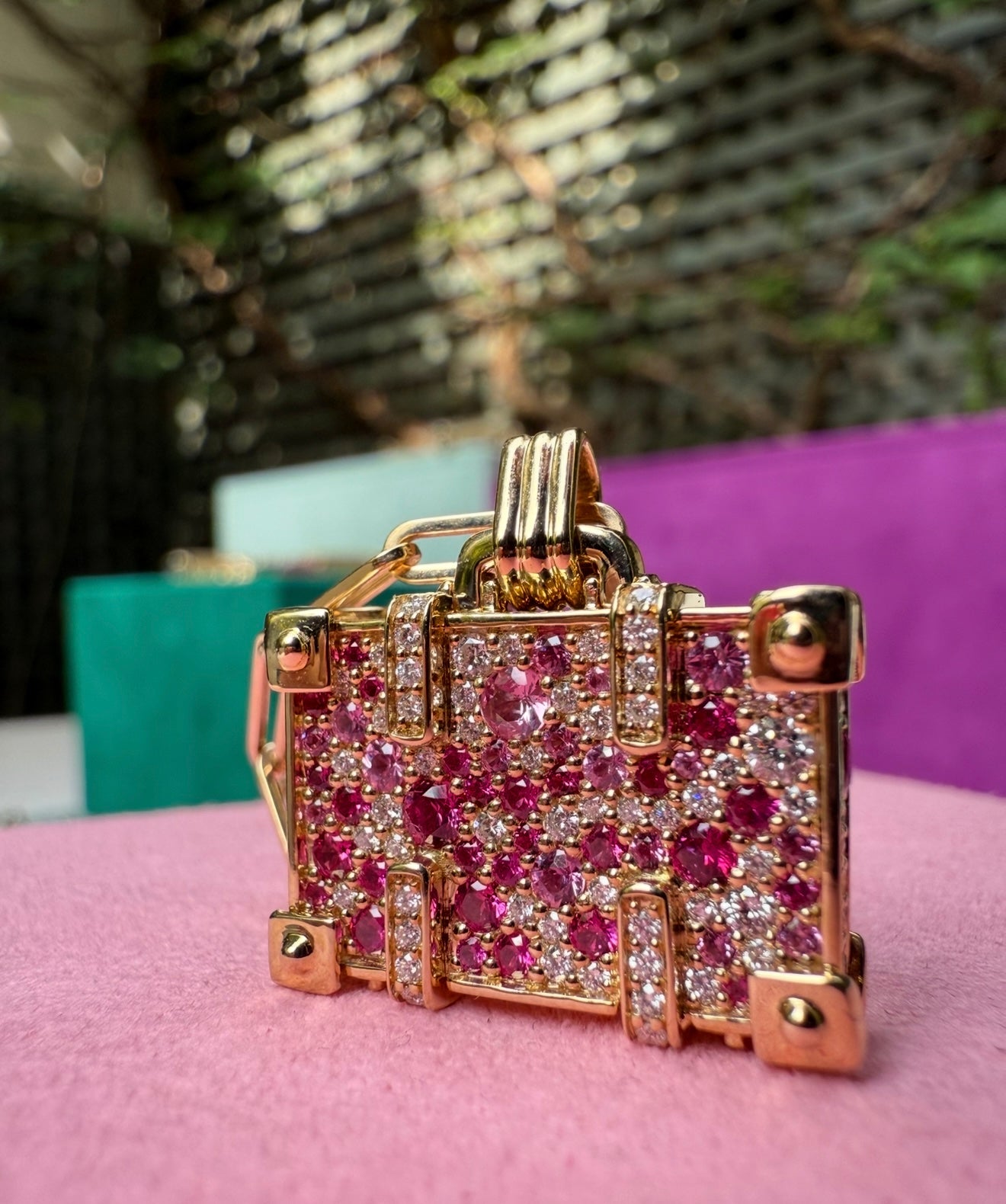 ‘Hot Memories' suitcase